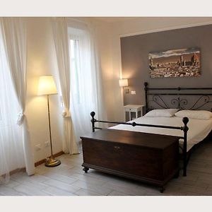 Appartement de Luxe à 1 Chambre à Coucher