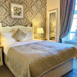 Chambre Lit Queen-Size