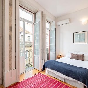 Viva Breiner Flats