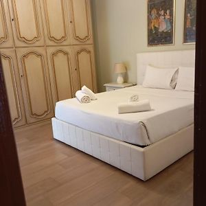 San Giovanni Apartment With Balcony