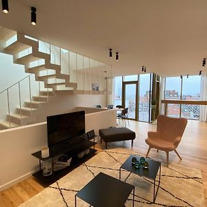 Appartement à 3 Chambres à Coucher
