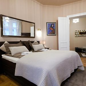 Urban Downtown City Center Apartments
