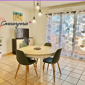 Appartement à 2 Chambres à Coucher