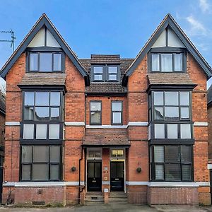 Sapphire Suite Moseley Mews, Birmingham By Staystaycations
