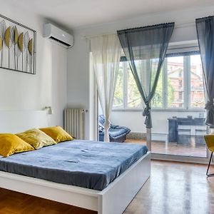 Vatican Deluxe Apartment