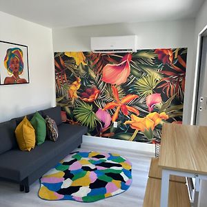 Modern Apartment In Miami