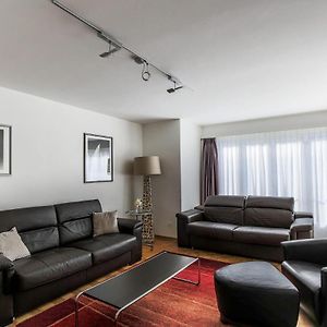 2Br Flat Close To Lake, Opera And City Center - Sf10