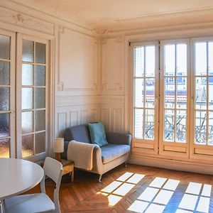 Appartement à 2 Chambres à Coucher