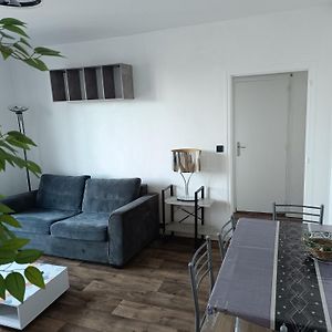 Appartement à 2 Chambres à Coucher