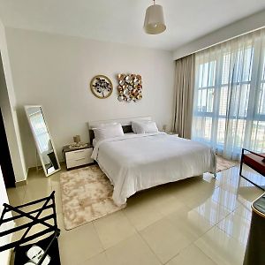Private Bathroom King Room