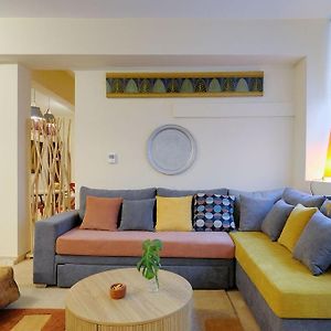 Arditos Hill Residence