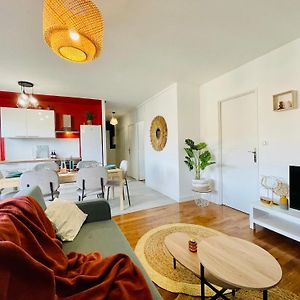 Appartement à 3 Chambres à Coucher
