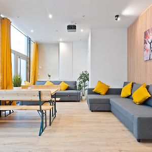 Appartement Supérieur à 3 Chambres à Coucher