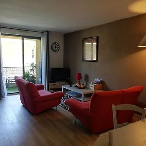 Appartement à 2 Chambres à Coucher