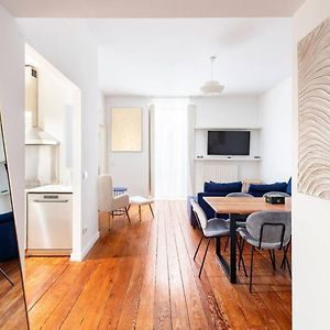 Appartement à 2 Chambres à Coucher