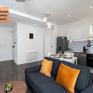 Appartement à 3 Chambres à Coucher