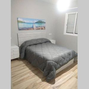 Appartement à 3 Chambres à Coucher