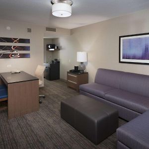 Suite Accessible aux Personnes à Mobilité Réduite à 1 Chambre à Coucher Lit King-Size