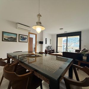Appartement à 3 Chambres à Coucher