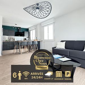 Appartement à 2 Chambres à Coucher