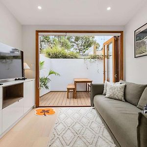 Appartement à 3 Chambres à Coucher