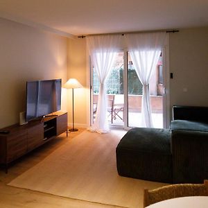 Appartement à 2 Chambres à Coucher