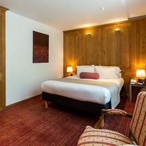 Chambre Standarde Lit Queen-Size