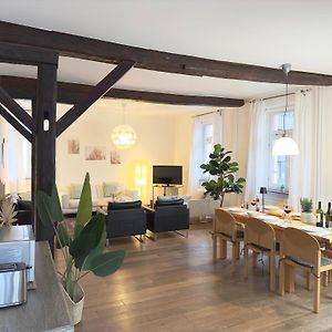 Best Location - Luxury Loft Riverview