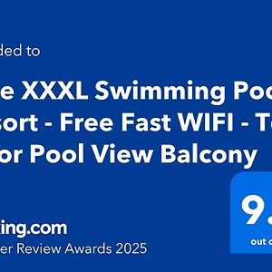 Rare Xxxl Swimming Pools Resort - Free Fast Wifi - Top Floor Pool View Balcony