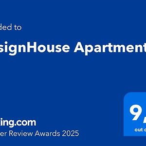 Designhouse Apartment