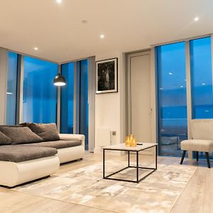 Appartement à 2 Chambres à Coucher