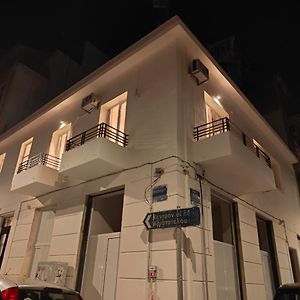 Marilyn Residence II