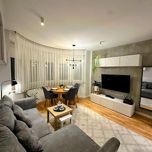 Opera Suite