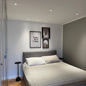 2 Bedroom Apartment Renovated In The Heart Of Paris