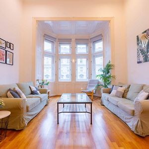 Appartement Familial à 2 Chambres à Coucher