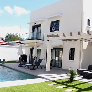 Villa à 3 Chambres à Coucher