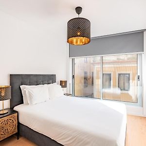 Appartement à 2 Chambres à Coucher