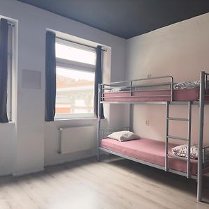 Dormitory Room Mixed