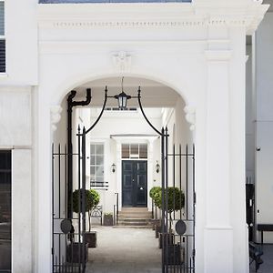 Bank Serviced Apartments By Lovelystay