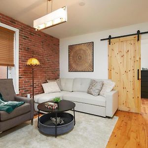 Appartement à 3 Chambres à Coucher