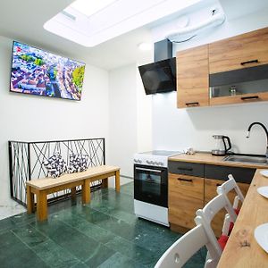 Aisha Hostel