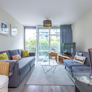 Appartement de Luxe à 2 Chambres à Coucher