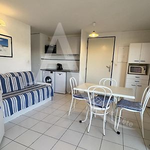 1 Chambre, Dernier Etage Avec Asc, Clim, Res Avec Piscine