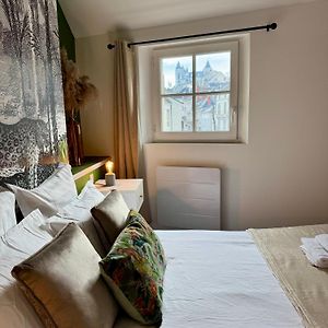 Appartement à 2 Chambres à Coucher