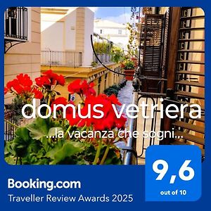 Domus Vetriera
