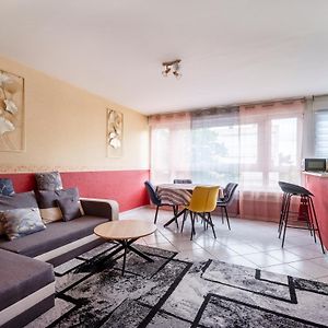 Appartement à 2 Chambres à Coucher