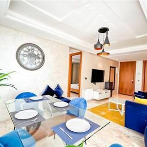 Appartement à 2 Chambres à Coucher