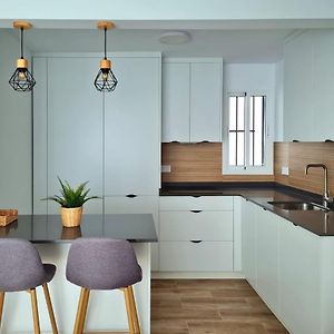 Appartement à 3 Chambres à Coucher