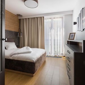 Appartement à 2 Chambres à Coucher