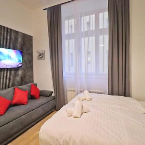 Modern Apartment In The Heart Of Prague